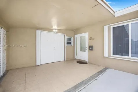 6450 Mckinley Street Hollywood FL 33024