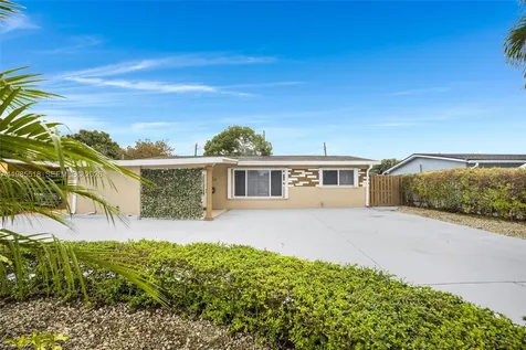 6450 Mckinley Street Hollywood FL 33024