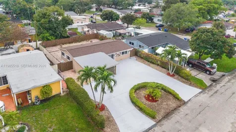 6450 Mckinley Street Hollywood FL 33024