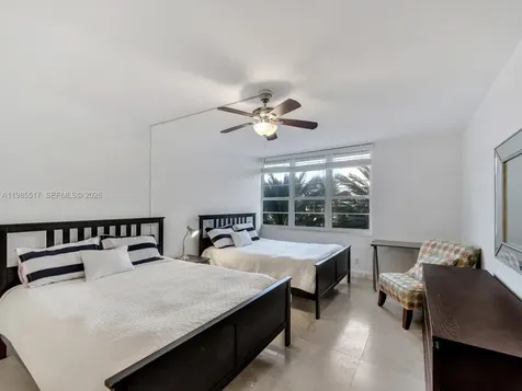 100 Lincoln Road Miami Beach FL 33139