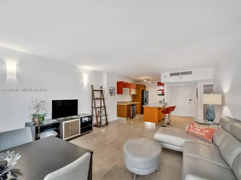 100 Lincoln Road Miami Beach FL 33139