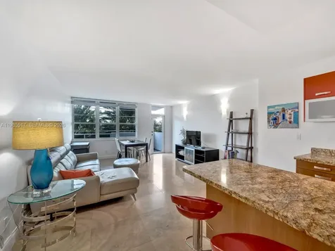 100 Lincoln Road Miami Beach FL 33139
