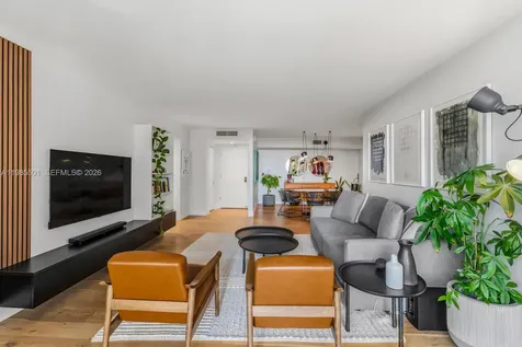 1111 Crandon Boulevard Key Biscayne FL 33149
