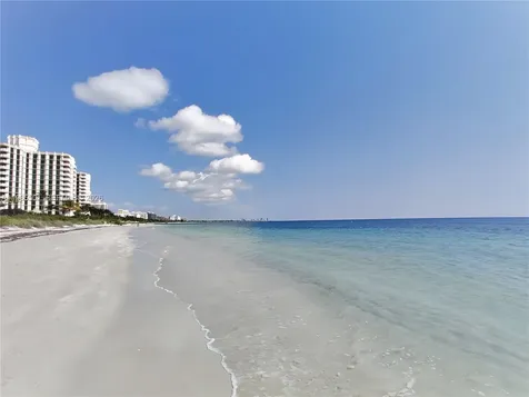 1111 Crandon Boulevard Key Biscayne FL 33149