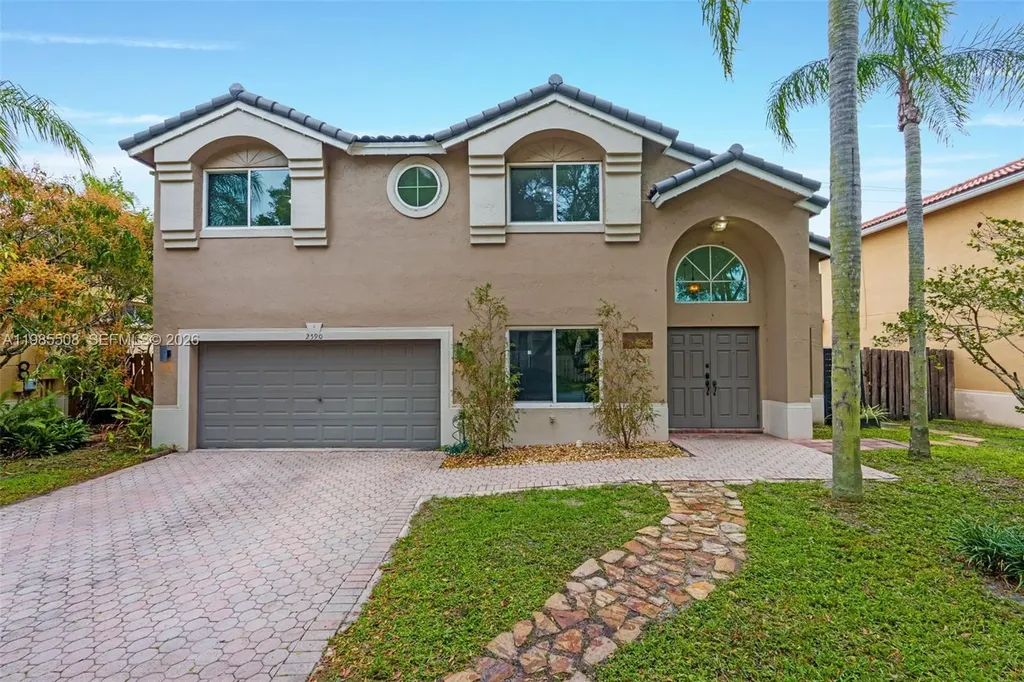 2590 N Rampart Way N Cooper City FL 33026