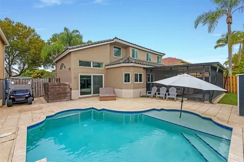 2590 N Rampart Way N Cooper City FL 33026