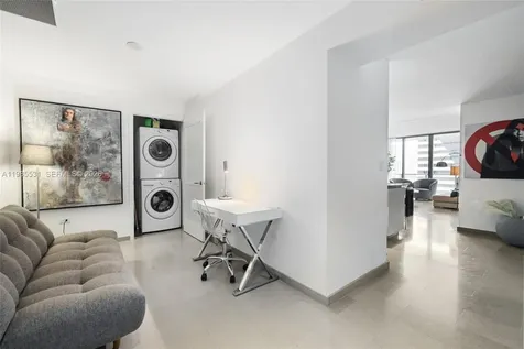 88 SW 7th Street Miami FL 33130