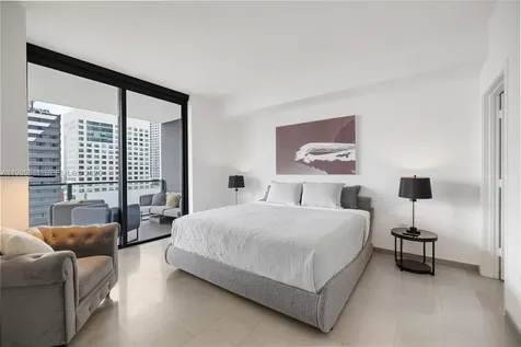 88 SW 7th Street Miami FL 33130