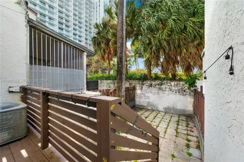 1901 NW S River Drive Miami FL 33125