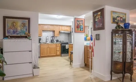1800 S Ocean Boulevard Lauderdale By The Sea FL 33062
