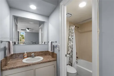 2810 SW 87th Avenue Davie FL 33328