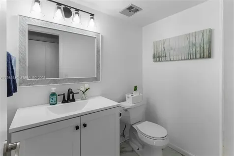 2810 SW 87th Avenue Davie FL 33328