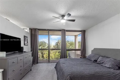 2810 SW 87th Avenue Davie FL 33328