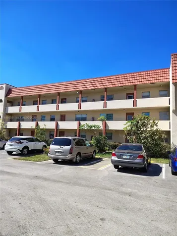 3051 E Sunrise Lakes Drive Sunrise FL 33322