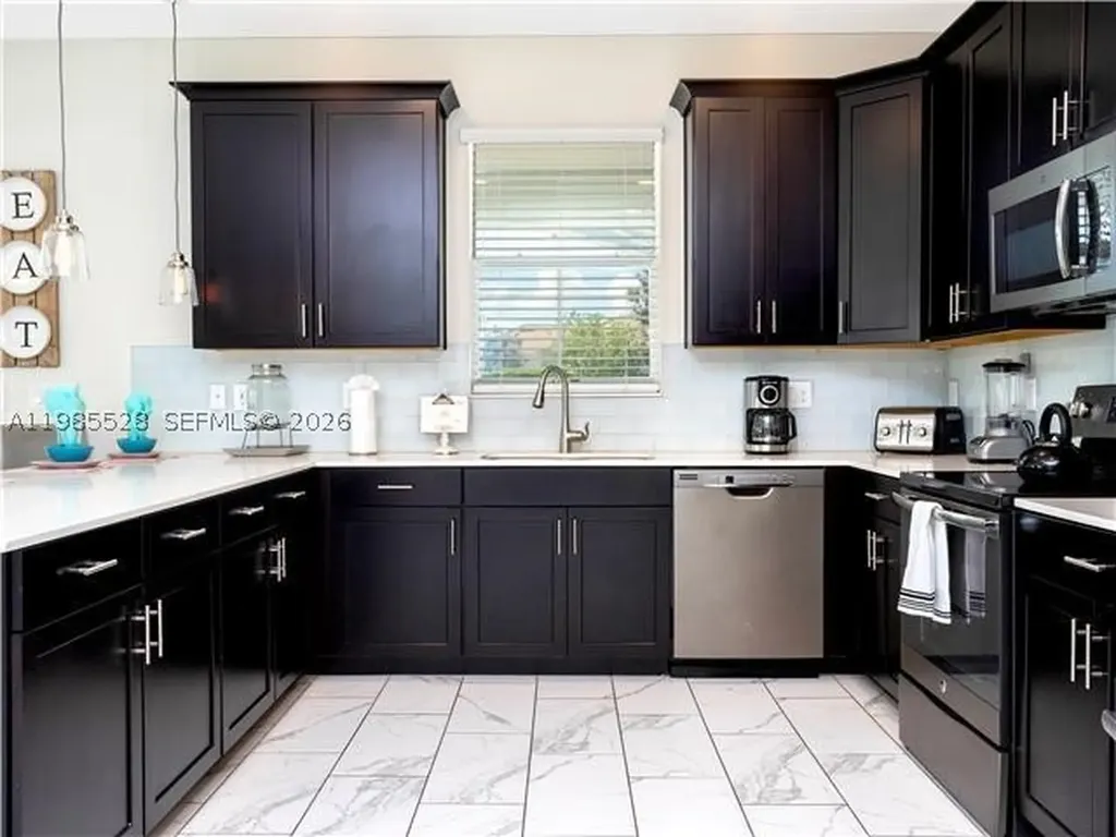 1568 Maidstone Ct, Other City - In The State Of Florida FL 33896
