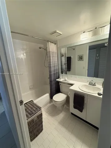 609 Waterside Drive Hypoluxo FL 33462