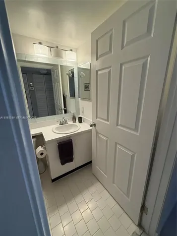 609 Waterside Drive Hypoluxo FL 33462