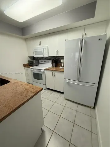 609 Waterside Drive Hypoluxo FL 33462