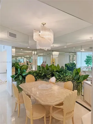 20281 E Country Club Drive Aventura FL 33180