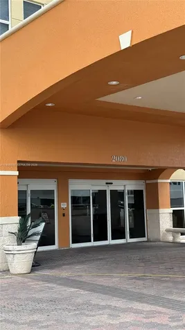 2080 S Ocean Drive Hallandale Beach FL 33009