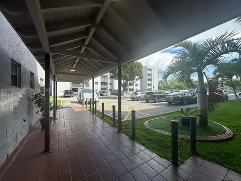 8185 NW 7th Street Miami FL 33126