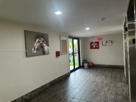 8185 NW 7th Street Miami FL 33126