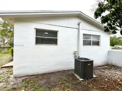 2251 NW 180th Terrace Miami Gardens FL 33056