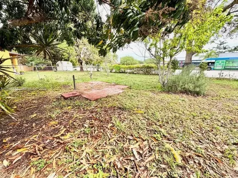 2251 NW 180th Terrace Miami Gardens FL 33056