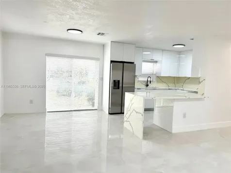 2251 NW 180th Terrace Miami Gardens FL 33056