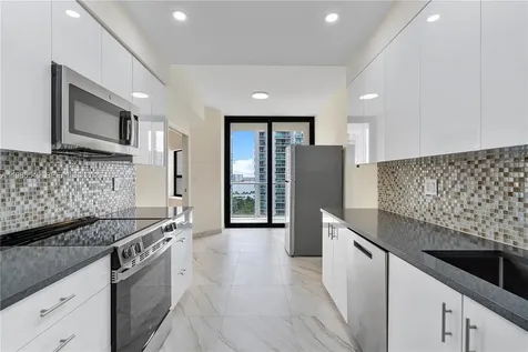 19500 Turnberry Way Aventura FL 33180