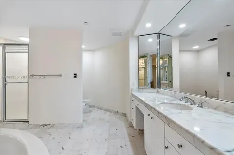 19500 Turnberry Way Aventura FL 33180