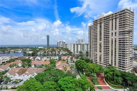 19500 Turnberry Way Aventura FL 33180