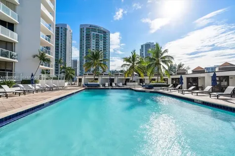 19500 Turnberry Way Aventura FL 33180