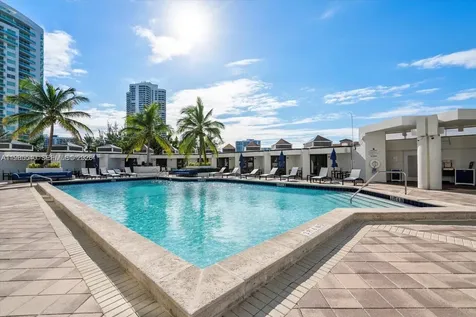 19500 Turnberry Way Aventura FL 33180