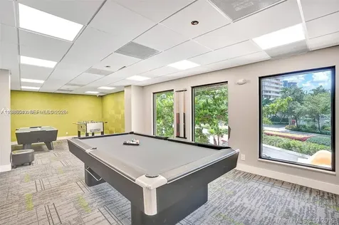 19500 Turnberry Way Aventura FL 33180