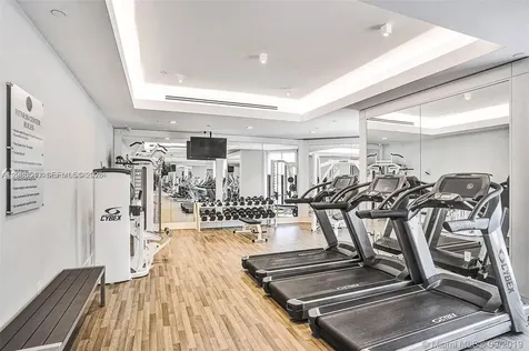 19500 Turnberry Way Aventura FL 33180