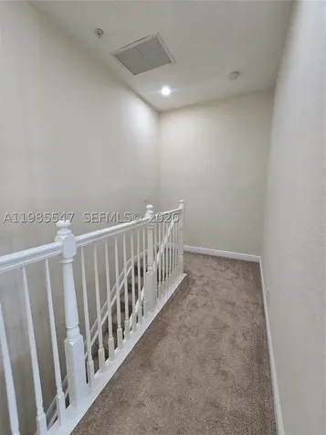 6841 N Lakeside Circle N Davie FL 33314