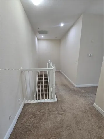 6841 N Lakeside Circle N Davie FL 33314