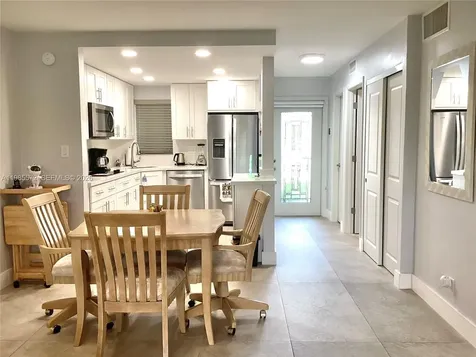 8900 Washington Boulevard Pembroke Pines FL 33025