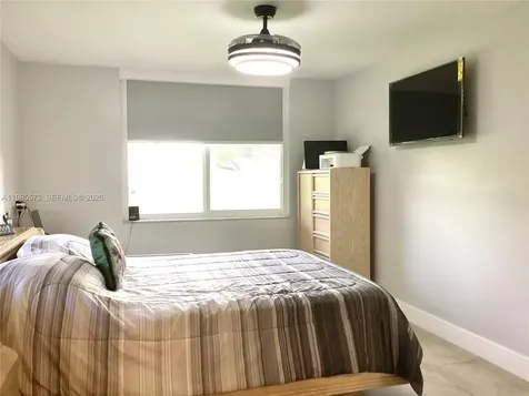 8900 Washington Boulevard Pembroke Pines FL 33025
