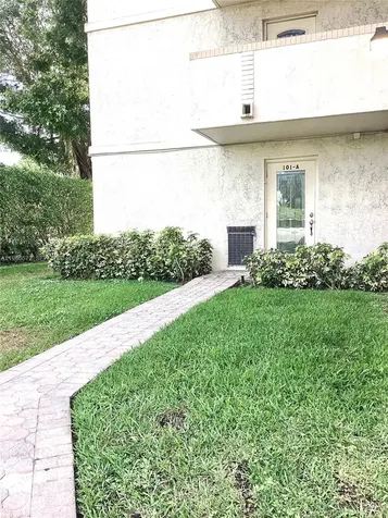 8900 Washington Boulevard Pembroke Pines FL 33025