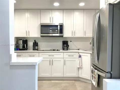 8900 Washington Boulevard Pembroke Pines FL 33025