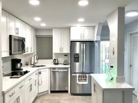 8900 Washington Boulevard Pembroke Pines FL 33025