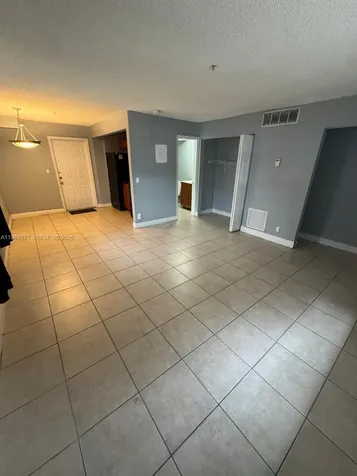 4251 NW 5th Street Plantation FL 33317
