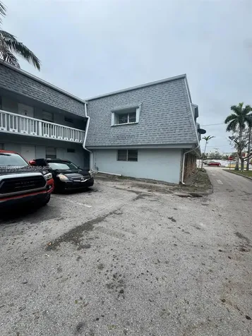 4251 NW 5th Street Plantation FL 33317