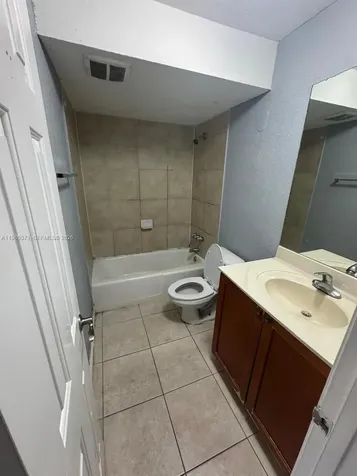 4251 NW 5th Street Plantation FL 33317
