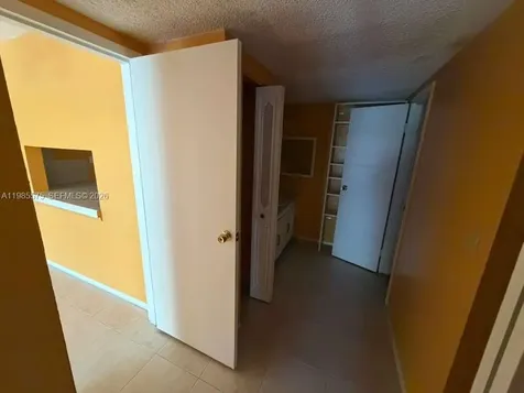 4848 NW 24th Court Lauderdale Lakes FL 33313