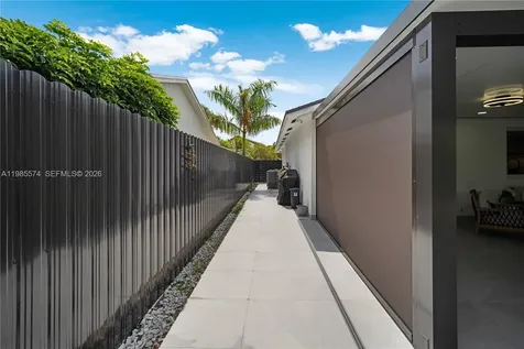 12835 SW 119th Terrace Miami FL 33186