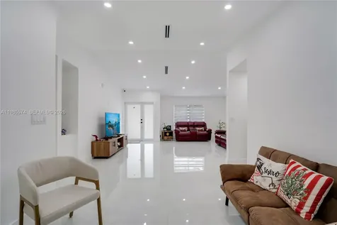 12835 SW 119th Terrace Miami FL 33186