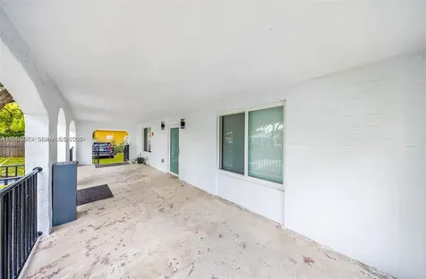 1020 SW 23rd Avenue Miami FL 33135
